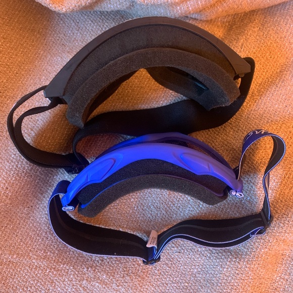 2 ski/snowboard goggles, Smith Optics and Scott - Picture 2 of 3